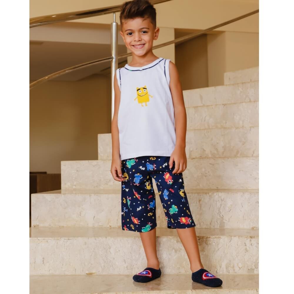 Modelo Infantil Pijama